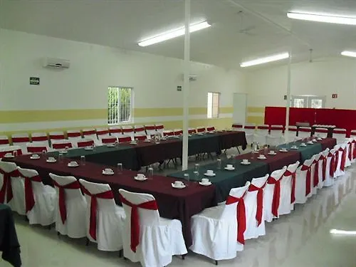 Zar Guadalajara Hotel La Venta del Astillero 2*,